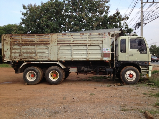 ขาย Hino 1M สภาพดี ยางดี80\% ขาย Hino 1M สภาพดี ยางดี80\%