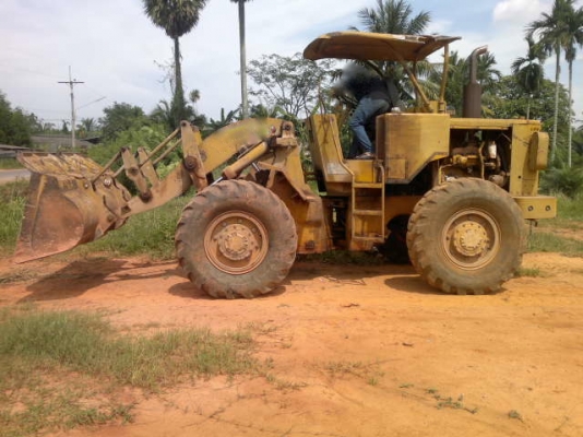 รถตัก CAT 920