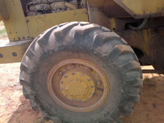 รถตัก CAT 920