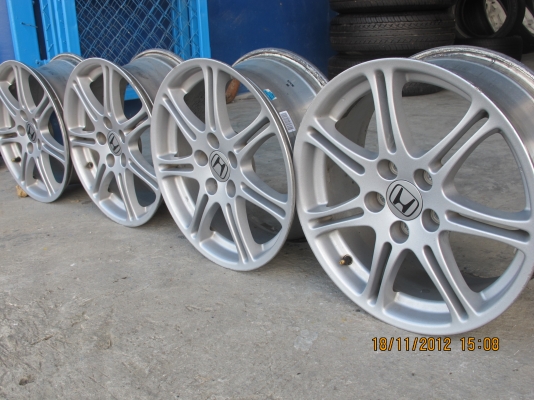 ล้อ for  FD   17 ถูกๆๆๆๆ เดิมๆๆๆๆ 1 ชุด  081-2862405 วุดดด