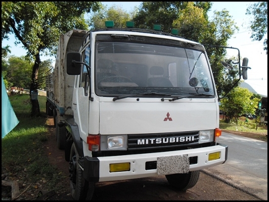 สิบล้อ มิสซูบิชิ MA เครื่อง 195 แรง สวยมาก ราคาน่าซื้อ