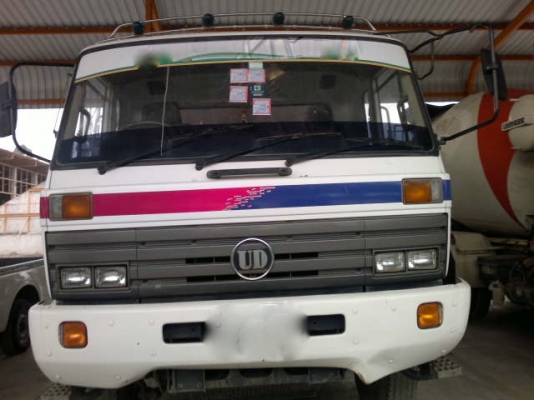 รถนิตสัน 10 ล้อ CW430 โม่ปูน 230 แรงม้า