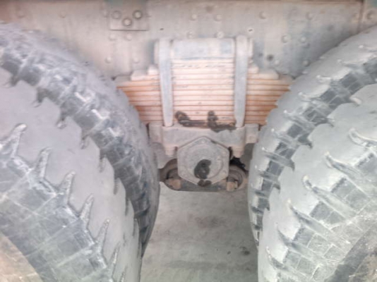 รถนิตสัน 10 ล้อ CW430 โม่ปูน 230 แรงม้า