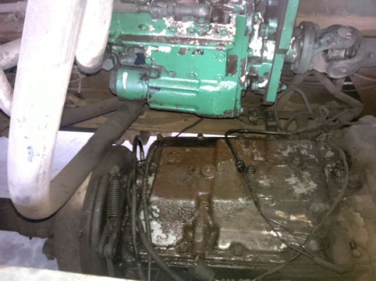 รถนิตสัน 10 ล้อ CW430 โม่ปูน 230 แรงม้า