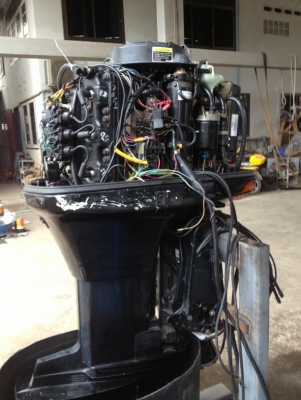 เครื่องเรือ  เมอคิวลี่ 175 EFI หัวฉีด  ราคา 95000