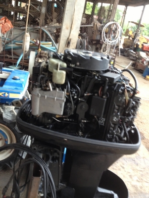 เครื่องเรือ  เมอคิวลี่ 175 EFI หัวฉีด  ราคา 95000