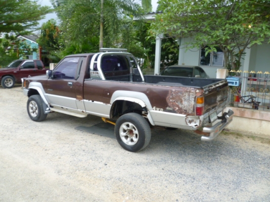 ขายรถกระบะตอนเดียว มิตซูบิชิปี 89 ราคา 69000 บาท โทร 081 3298448 ขายรถกระบะตอนเดียว มิตซูบิชิปี 89 ราคา 69000 บาท โทร 081 3298448