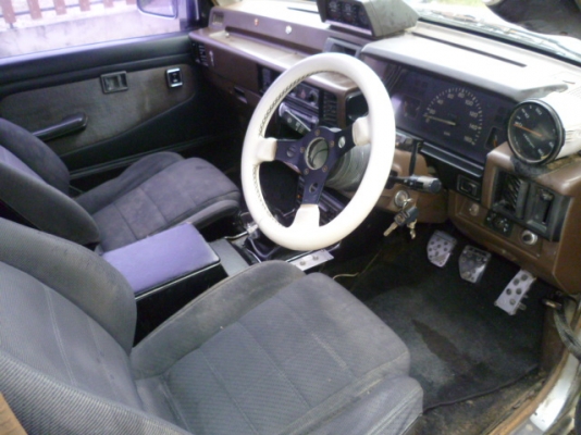 ขายรถกระบะตอนเดียว มิตซูบิชิปี 89 ราคา 69000 บาท โทร 081 3298448 ขายรถกระบะตอนเดียว มิตซูบิชิปี 89 ราคา 69000 บาท โทร 081 3298448