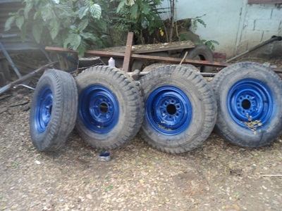 ส่งฟรีอีแต๋นทำใหม่หมดเช็คทั้งคันเบรค์เกียร์เฟืองท้ายน้ำมันเดรื่องราคาสมเหตสมผล