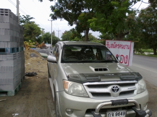 วีโก้  2006   เครื่อง 3000 ซีซี  4 ประตู