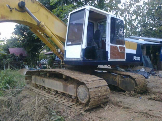 ขายโคมัสซุPC200-5ซีเรียล5x,xxx ไฟฟ้าถูกตัด เอกสารอินวอยซ์ ราคา750,000บาท เจ้าของขายเอง