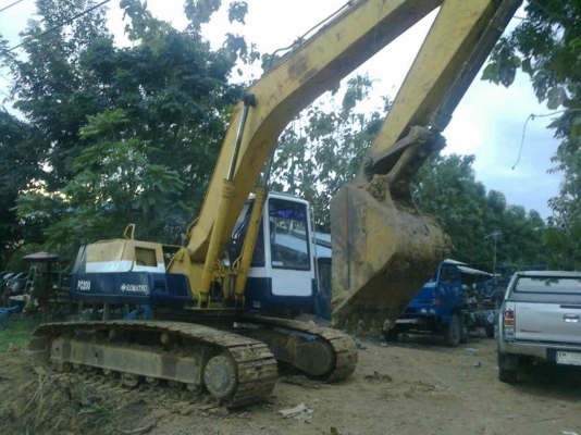 ขายโคมัสซุPC200-5ซีเรียล5x,xxx ไฟฟ้าถูกตัด เอกสารอินวอยซ์ ราคา750,000บาท เจ้าของขายเอง