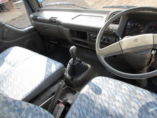 ขาย 6ล้อ NPR66PX5 เครื่อง4HF1 120แรง ฝาขาว ยาว5เมตร