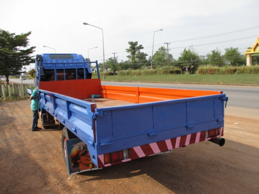 ขาย 6ล้อ NPR66PX5 เครื่อง4HF1 120แรง ฝาขาว ยาว5เมตร