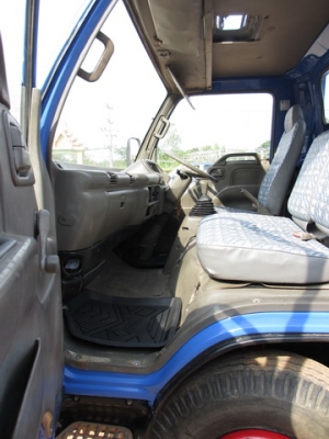 ขาย 6ล้อ NPR66PX5 เครื่อง4HF1 120แรง ฝาขาว ยาว5เมตร