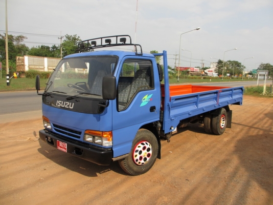 ขาย 6ล้อ NPR66PX5 เครื่อง4HF1 120แรง ฝาขาว ยาว5เมตร