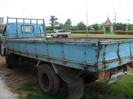 NKR58LU5 110แรง ยาว4.3เมตร รถห้าง มือ1 NKR58LU5 110แรง ยาว4.3เมตร รถห้าง มือ1