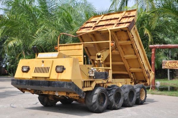 ขาย รถ DUMPER MITSUBISHI 8ล้อ บรรทุกหนักได้สบาย ขายถูก145,000บาท!!!