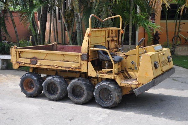 ขาย รถ DUMPER MITSUBISHI 8ล้อ บรรทุกหนักได้สบาย ขายถูก145,000บาท!!!