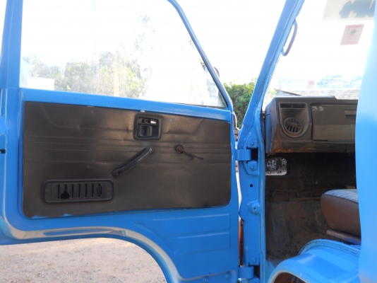 ขาย isuzu 6 ล้อ 110 แรง ks-22 รถห้างแท้ สภาพดีมาก