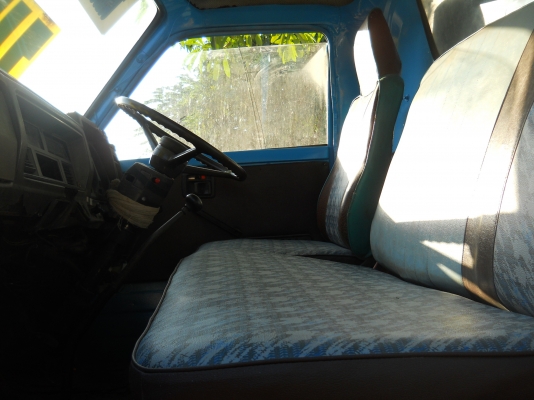 ขาย isuzu 6 ล้อ 110 แรง ks-22 รถห้างแท้ สภาพดีมาก