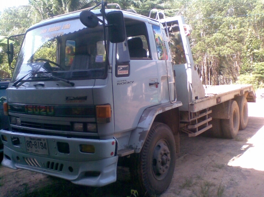 ขาย  10  ล้อ  ISUZU   ท้ายลาดสองเพลา  เครื่อง  240  เกียร์คูลเลอร์