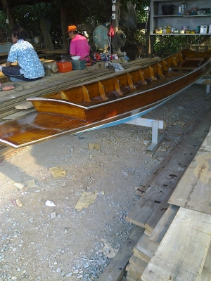 รับต่อเรือเข็มไม้สัก ขนาดตามสั่ง และมีเรือใหม่และเก่าขาย