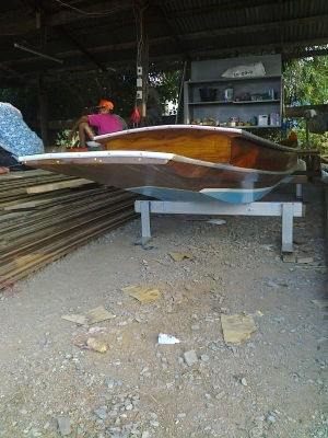 รับต่อเรือเข็มไม้สัก ขนาดตามสั่ง และมีเรือใหม่และเก่าขาย