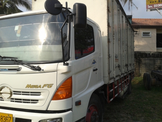 หกล้อHINO MEGA FG.URO2ติดNGV ตู้10 บาน ยาว 7.20 เมตร
