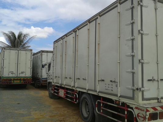 หกล้อHINO MEGA FG.URO2ติดNGV ตู้10 บาน ยาว 7.20 เมตร