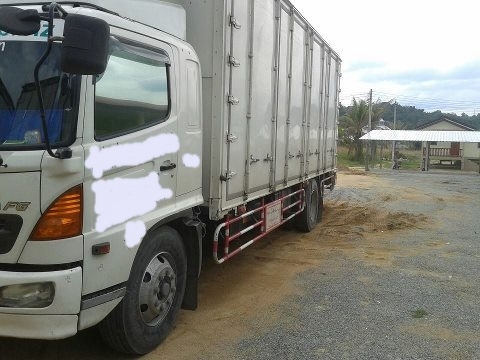หกล้อHINO MEGA FG.URO2ติดNGV ตู้10 บาน ยาว 7.20 เมตร