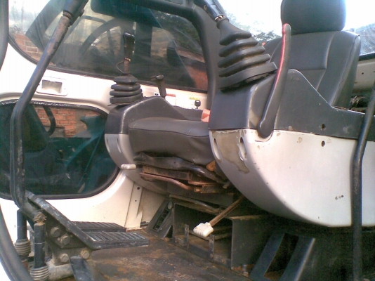 ขายแบคโฮ  KOBELCO   200-5  เอกสารใบอินวอยซ์  รถใหม่บริษัท