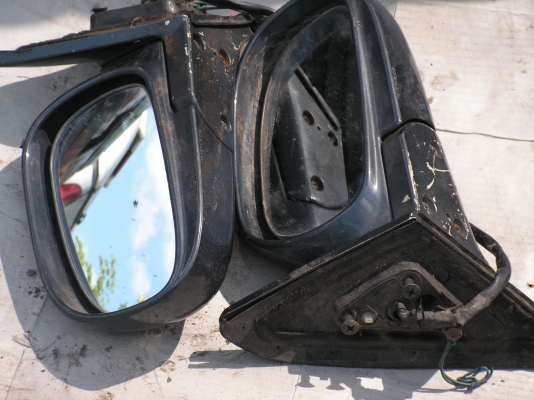 กระจกมองข้างไฟฟ้าAE100