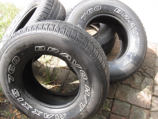 ขายยาง MAXXIS 255/70/15 ถูก