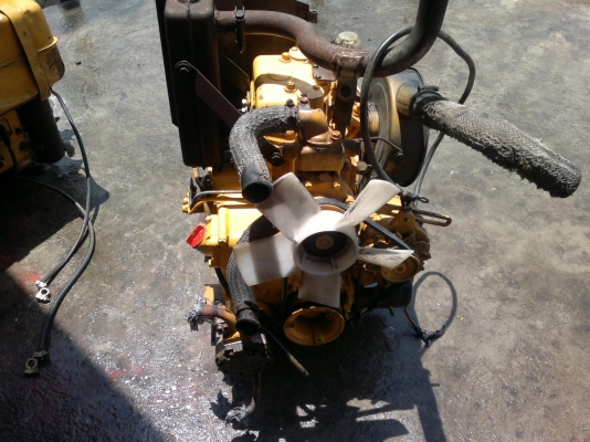 ขายเครื่องแบ็คโฮPC20 ขนาด 2 สูบเก่าญี่ปุ่นยี่ห้อ ยันม่าร์รุ่น 2T80L พร้อมปั้ม 2 ตอนสภาพสวยมากๆ ขายเครื่องแบ็คโฮPC20 ขนาด 2 สูบเก่าญี่ปุ่นยี่ห้อ ยันม่าร์รุ่น 2T80L พร้อมปั้ม 2 ตอนสภาพสวยมากๆ