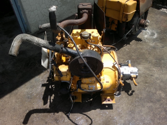 ขายเครื่องแบ็คโฮPC20 ขนาด 2 สูบเก่าญี่ปุ่นยี่ห้อ ยันม่าร์รุ่น 2T80L พร้อมปั้ม 2 ตอนสภาพสวยมากๆ