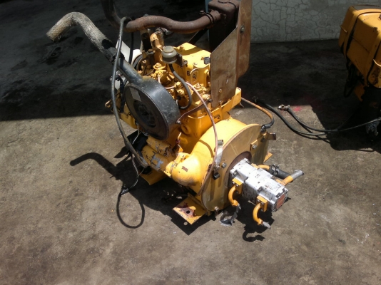 ขายเครื่องแบ็คโฮPC20 ขนาด 2 สูบเก่าญี่ปุ่นยี่ห้อ ยันม่าร์รุ่น 2T80L พร้อมปั้ม 2 ตอนสภาพสวยมากๆ ขายเครื่องแบ็คโฮPC20 ขนาด 2 สูบเก่าญี่ปุ่นยี่ห้อ ยันม่าร์รุ่น 2T80L พร้อมปั้ม 2 ตอนสภาพสวยมากๆ