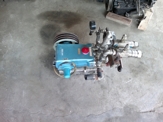 ขายปั้มอัดฉีดแรงดันสูงเก่าญี่ปุ่นสภาพสวย