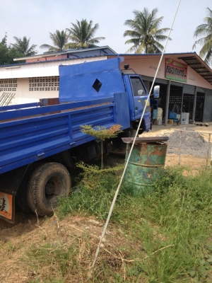 ขายดั๊ม 6 ล้อ 115 แรง