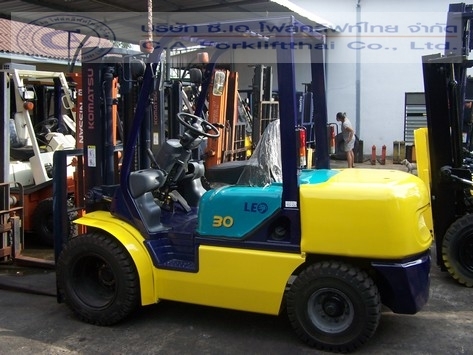 ขาย รถโฟล์คลิฟท์ KOMATSU รุ่น FD30-12