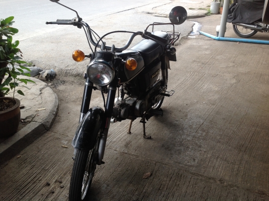 ขาย CD 70 super มีทะเบียนภาษีเต็มพร้อมโอน สภาพรถ 80\% ขาย CD 70 super มีทะเบียนภาษีเต็มพร้อมโอน สภาพรถ 80\%