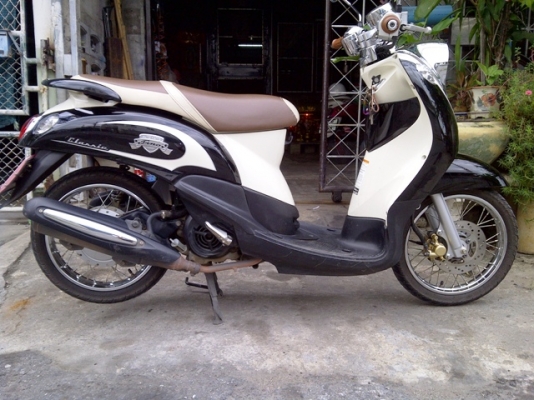 ขาย Fino Classic ปี 54 2011 ขาว-ดำ ไมล์แยก วิ่ง8000โล 25900 บาท
