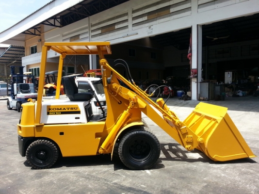 ขาย รถตักล้อยาง KOMATSU รุ่น SD10 มือสองญี่ปุ่น ขาย รถตักล้อยาง KOMATSU รุ่น SD10 มือสองญี่ปุ่น