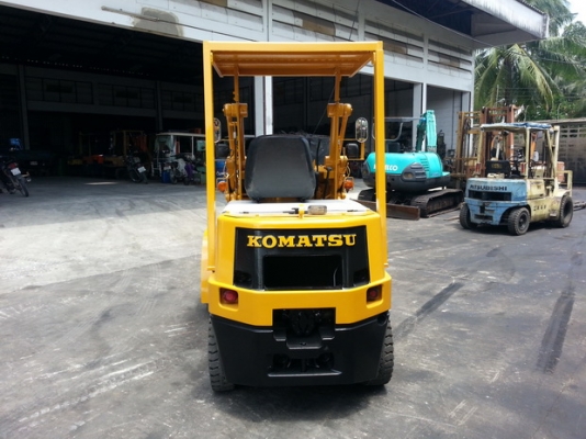 ขาย รถตักล้อยาง KOMATSU รุ่น SD10 มือสองญี่ปุ่น ขาย รถตักล้อยาง KOMATSU รุ่น SD10 มือสองญี่ปุ่น