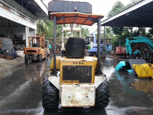 ขาย รถตักล้อยาง TCM รุ่น 808 มือสองญี่ปุ่น ขาย รถตักล้อยาง TCM รุ่น 808 มือสองญี่ปุ่น