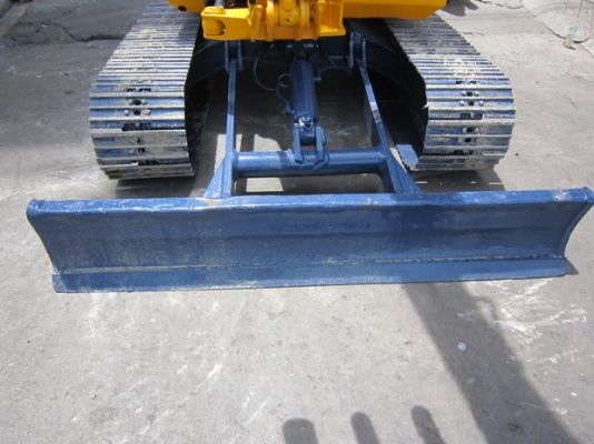 ขาย รถขุดเล็ก KOMATSU รุ่น PC40-6- แทร็กเหล็ก มือสองญี่ปุ่น ขาย รถขุดเล็ก KOMATSU รุ่น PC40-6- แทร็กเหล็ก มือสองญี่ปุ่น