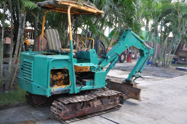 ขาย แบคโฮYANMAR ขนาดpc15 สภาพเดิมๆจากญี่ปุ่น พร้อมใช้ ขาย165,000บาท!!!