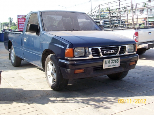 รถกะบะ ISUZU ปี 95 สีน้ำเงิน
