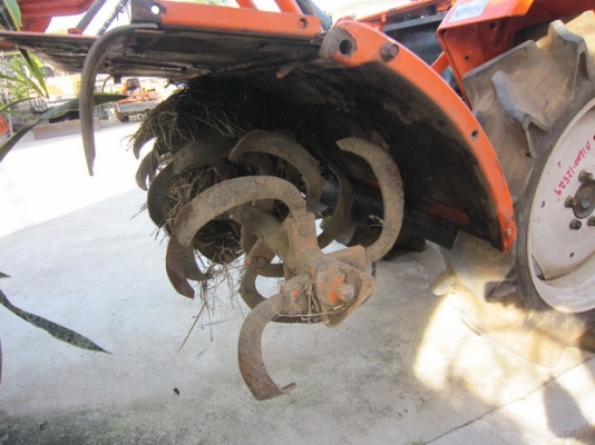 ขาย รถไถนานั่งขับ 16แรง KUBOTA  รุ่น B1600 มือสองญี่ปุ่น