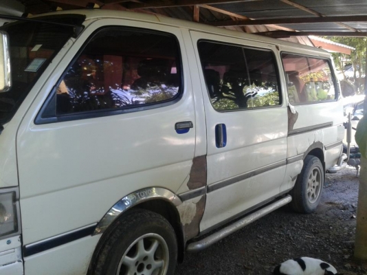ขาย รถตู้ หลังคาเตี่ย โหลมาเลย 0832926810 bank ขาย รถตู้ หลังคาเตี่ย โหลมาเลย 0832926810 bank
